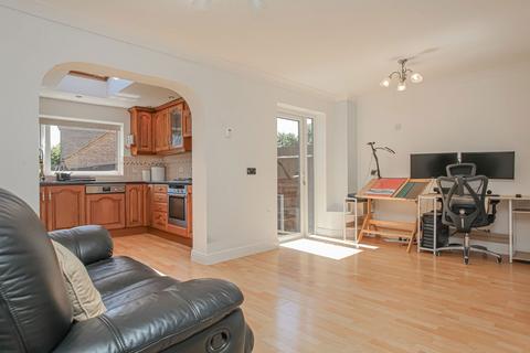 4 bedroom semi-detached house for sale, Hardwick Park, Banbury