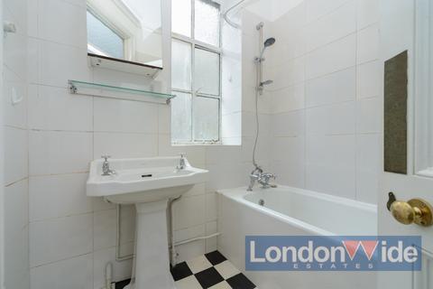 4 bedroom apartment to rent, Newton Court, Kensinton Church Street, London, W8