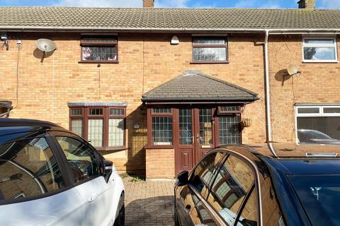 Basildon - 3 bedroom flat for sale