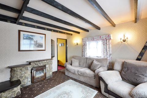 8 Cherry Brook Road, Folkestone, CT20 3JX