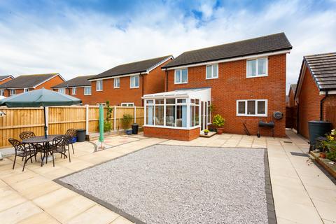 4 bedroom detached house for sale, Pasture Close, Blackpool, Lancashire