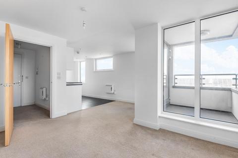 1 bedroom flat for sale, Aylesbury,  Buckinghamshire,  HP20