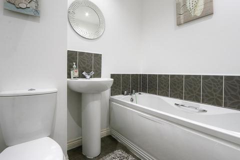5 Birchwood Grove, Middlesbrough, TS6 0GE