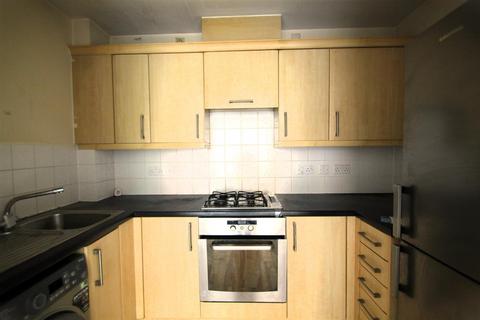 2 bedroom apartment for sale, Wooldridge Close, Bedfont, Feltham
