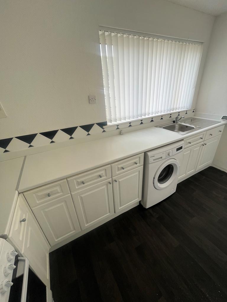 Apartment in Glasgow - More