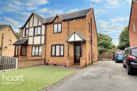 41 Heaton Gardens, Edlington, Doncaster, DN12 1SY