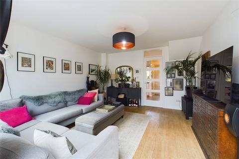 2 bedroom terraced house for sale, Barnfield Way, Surrey RH8