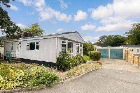 2 bedroom park home for sale, Shirkoak Park, Woodchurch, Ashford, Kent