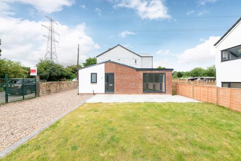 2 bedroom bungalow for sale, Lingwell Nook Lane, Lofthouse WF3