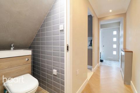 41 Willenhall Drive, Hayes, UB3 2UU
