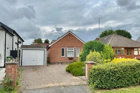 3 bedroom detached bungalow to rent, Heather Road, Coventry, CV3