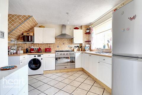 3 bedroom end of terrace house for sale, Campkin Road, Cambridge
