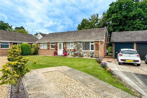 3 bedroom bungalow for sale, Woodlands Close, Bransgore, Christchurch, Dorset, BH23