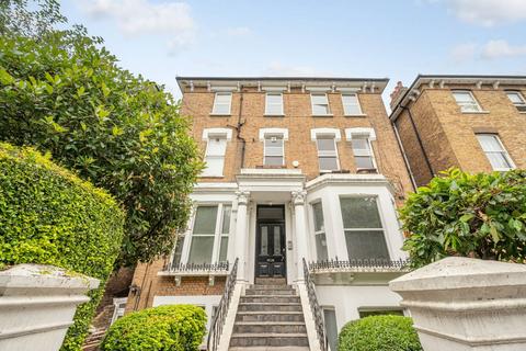 2 bedroom flat to rent, Priory Road, West Hampstead, London, NW6