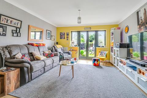 4 Gunners Rise, Shoeburyness, Southend-on-sea, SS3 9BY