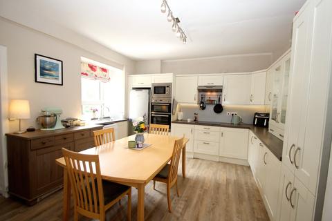 5 bedroom maisonette for sale, Braedownie, 28 Viewfield Square, Portree, ISLE OF SKYE, IV51 9HB