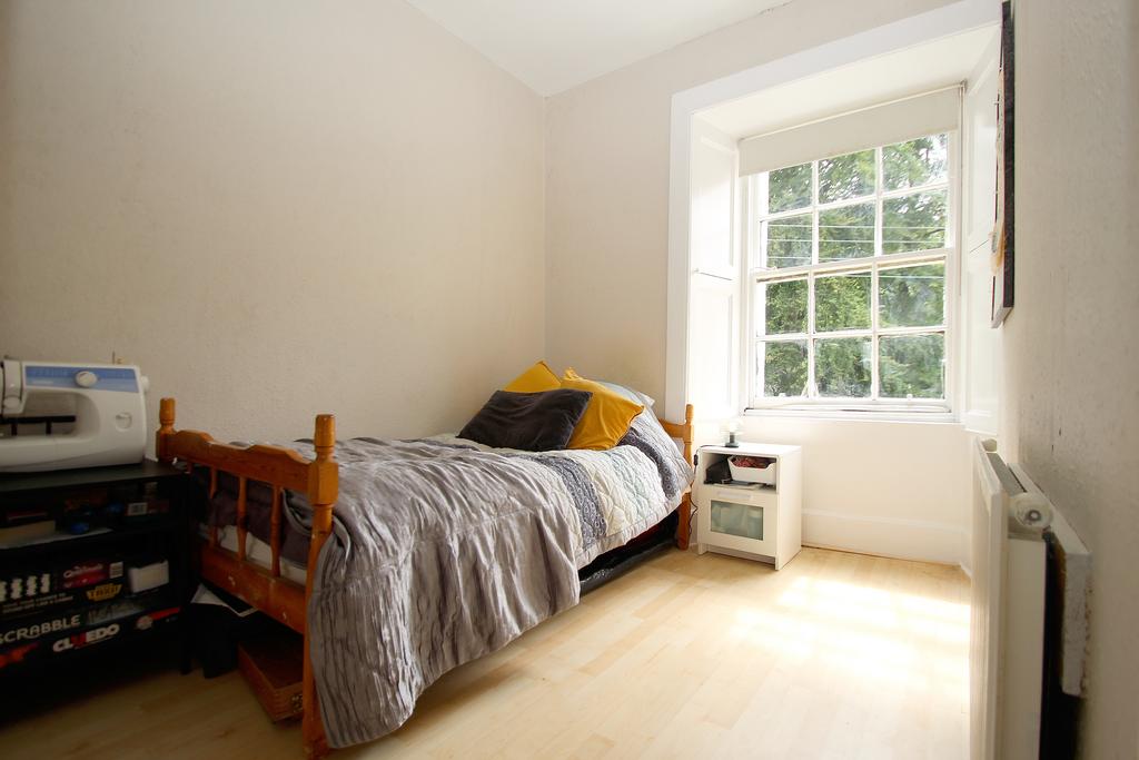 Bed 1