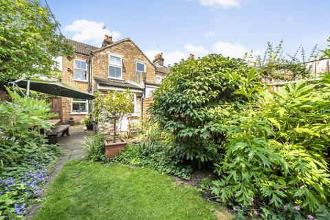 1 Cross Street North, Dunstable, LU6 1ND
