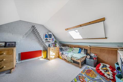 1 Cross Street North, Dunstable, LU6 1ND