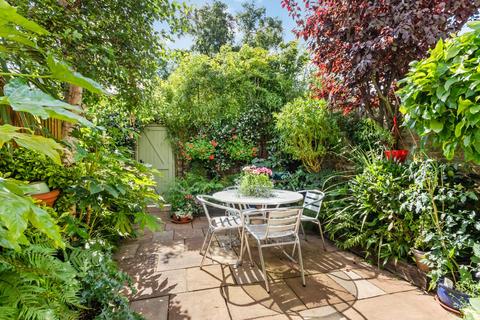 4 bedroom terraced house for sale, Cranbrook Road, London W4