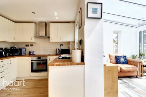 4 bedroom semi-detached house for sale, Woodland Avenue, Nottingham