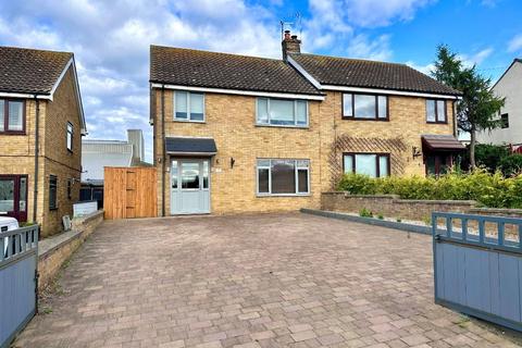 3 bedroom semi-detached house to rent, Eastwood Villas, Seamer, North Yorkshire