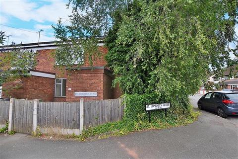 2 bedroom house for sale, St. Edmunds Close, Wolverhampton