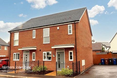 3 bedroom semi-detached house for sale, James Grundy Avenue, Stoke-On-Trent