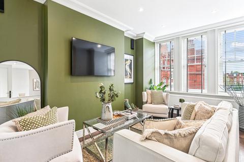 3 bedroom apartment to rent, Hamlet Gardens, King Street, W6