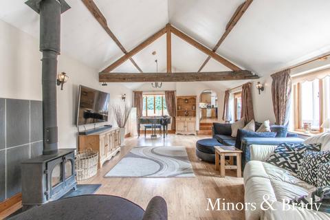 5 bedroom barn conversion for sale, Moor Lane, The Green, Stalham
