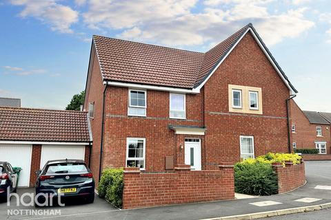 3 bedroom semi-detached house for sale, Lynncroft Street, Nottingham