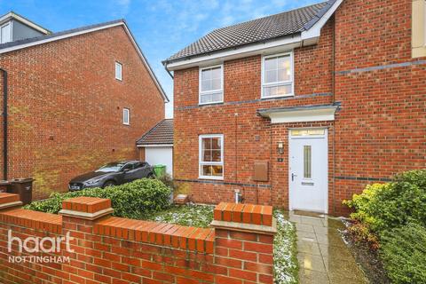 3 bedroom semi-detached house for sale, Lynncroft Street, Nottingham