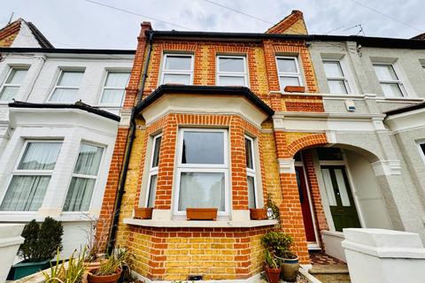 London - 3 bedroom terraced house to rent