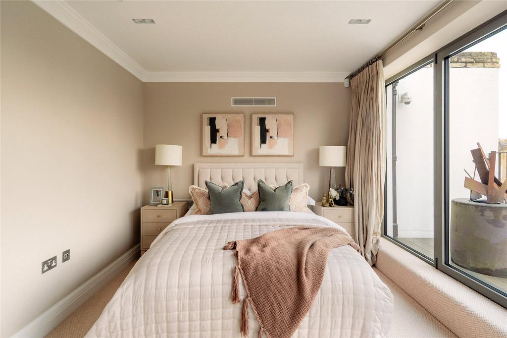 Double Bedroom