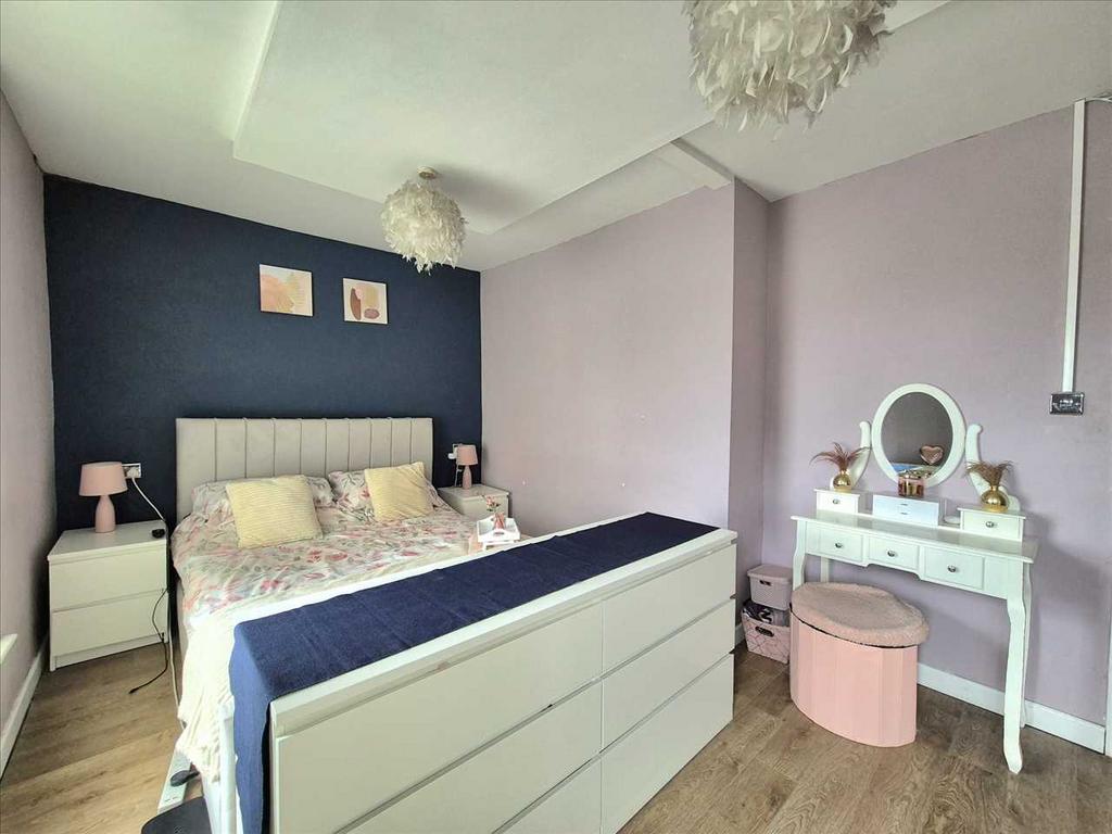 Bedroom 1 - Image 1