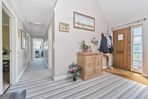 5 bedroom detached house for sale, Reading,  Berkshire,  RG4