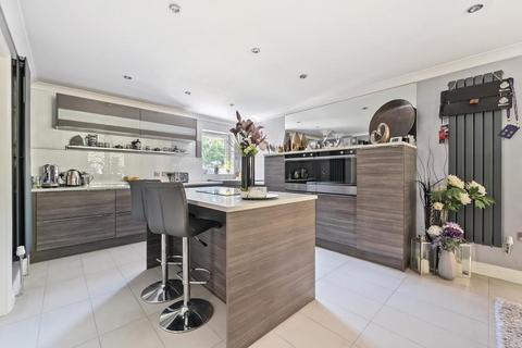 5 bedroom detached house for sale, Reading,  Berkshire,  RG4