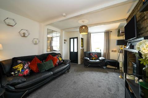 2 bedroom end of terrace house for sale, Halliwell Road, Bolton, BL1