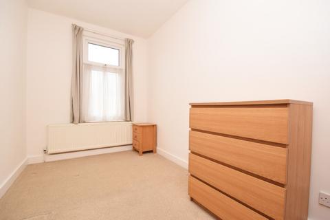 1 bedroom apartment to rent, Welldon Crescent, Harrow HA1