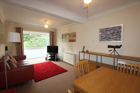 2 bedroom apartment for sale, 122 Rayleigh Road, Hadleigh SS7