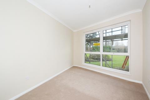 2 bedroom apartment for sale, Parkside Court, Weybridge, Surrey, KT13 8AG