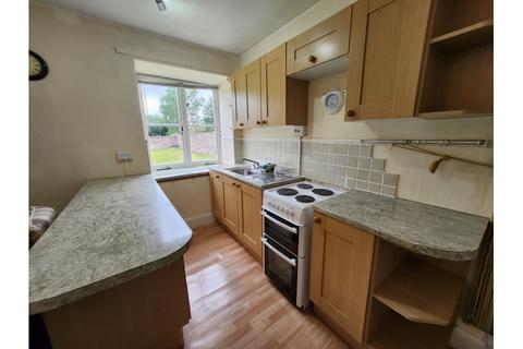 2 bedroom flat to rent, Adsborough House, Thurloxton, Taunton