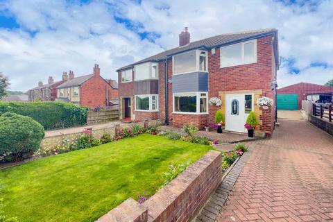 4 bedroom semi-detached house for sale, Scotchman Lane, Morley