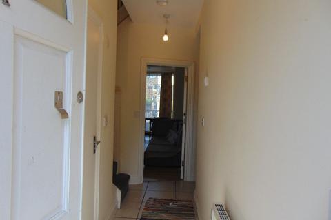 3 bedroom maisonette to rent, Railton Road, Brixton, London, SE24 0LD