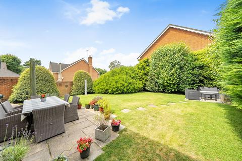 4 bedroom detached house for sale, Quarry Gardens, Leatherhead KT22