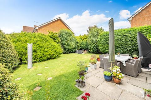 4 bedroom detached house for sale, Quarry Gardens, Leatherhead KT22