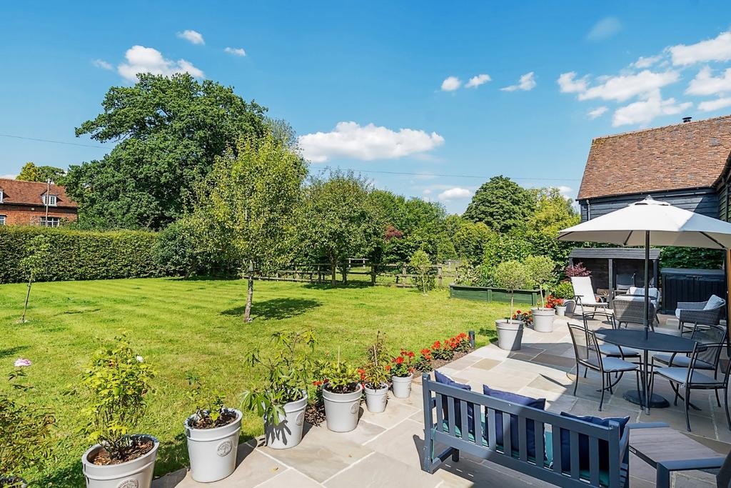 Garden & Patio