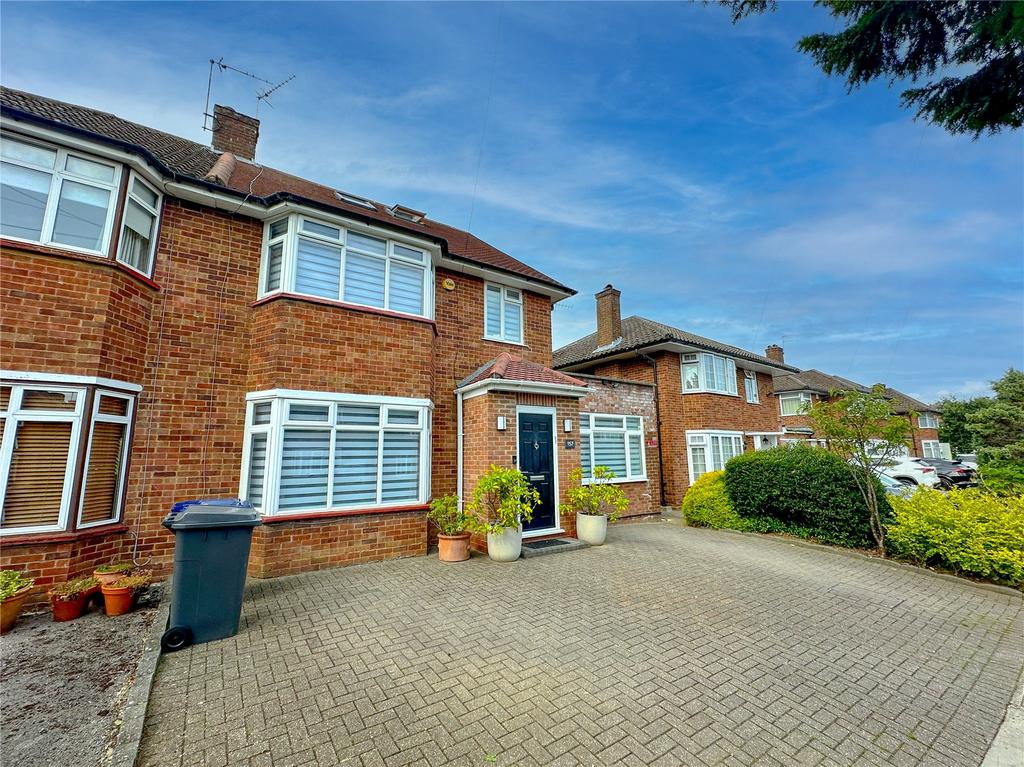 Francklyn Gardens, Edgware, HA8 4 bed semidetached house for sale £