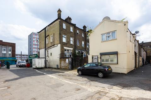 1 bedroom flat for sale, Woodgrange Road, London E7