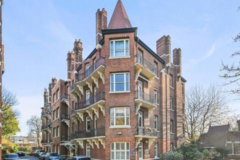 4 bedroom flat to rent, Phoenix Lodge Mansions, W6